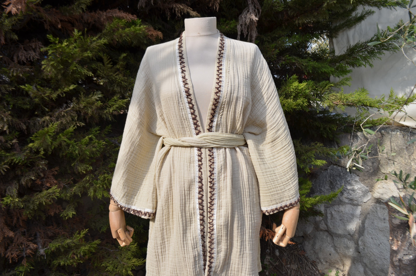 Kahverengi Örgü Detaylı Bej Kısa Kimono
