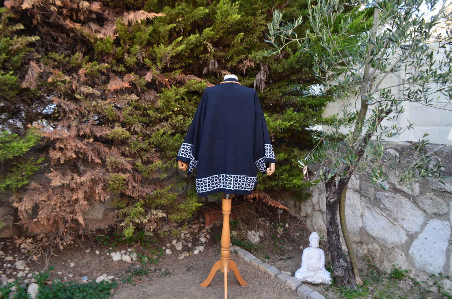 Halka Detaylı Siyah Kısa Kimono