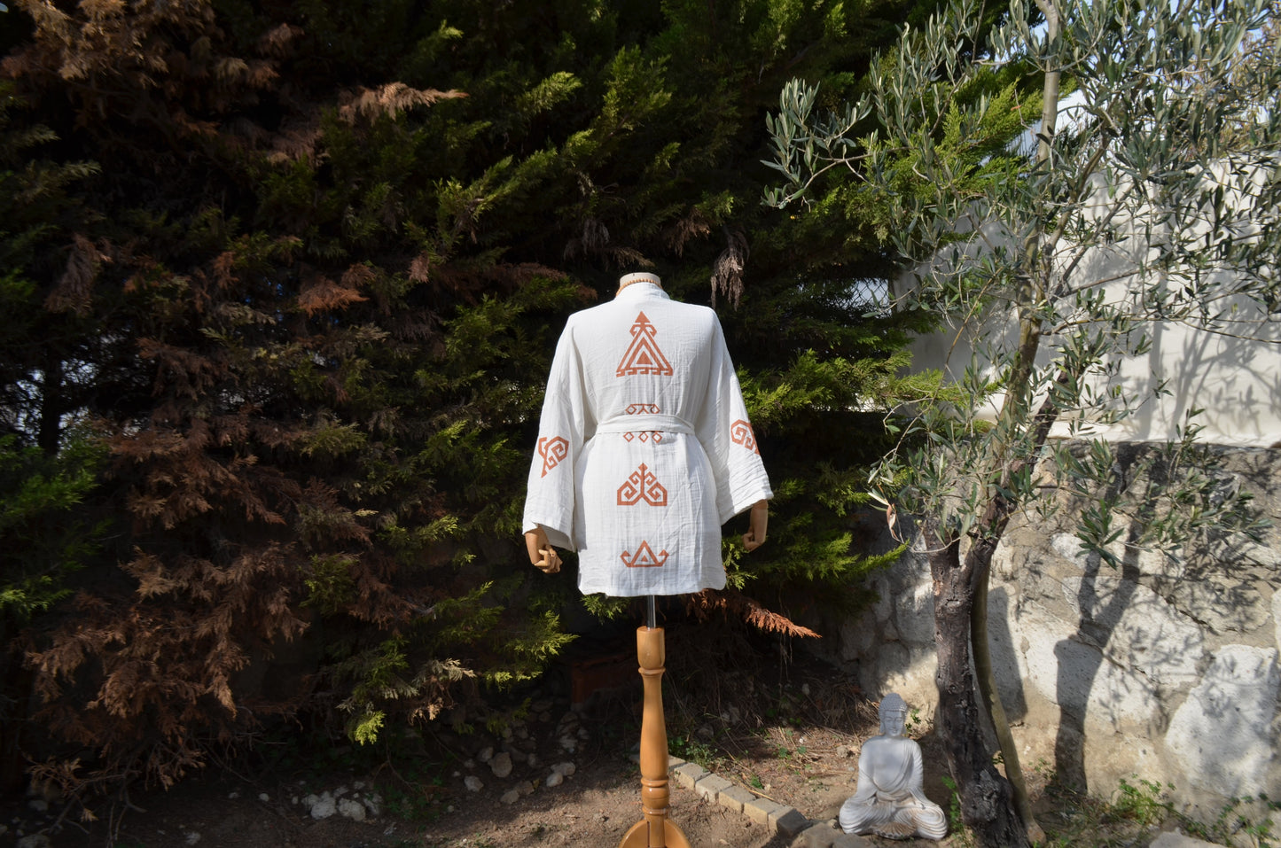 Etnik Baskılı Krem Kısa Kimono