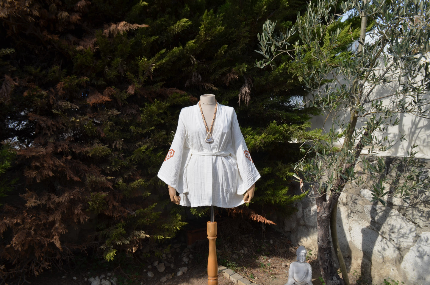 Etnik Baskılı Krem Kısa Kimono
