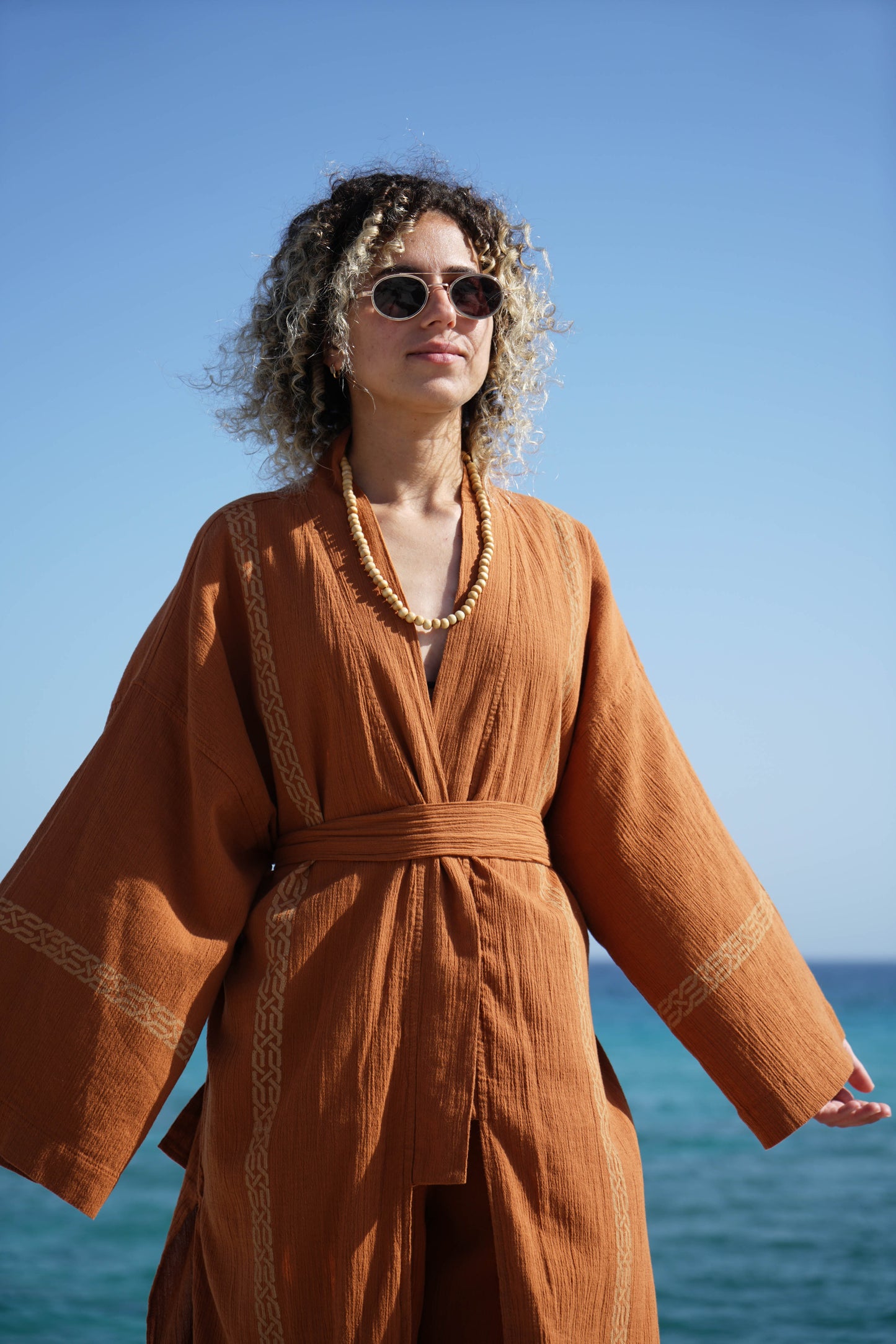 Su Yolu Ahşap Baskılı Yırtmaçlı Uzun Şile Bezi Kimono | %100 Pamuk | Ekolojik Boyalı