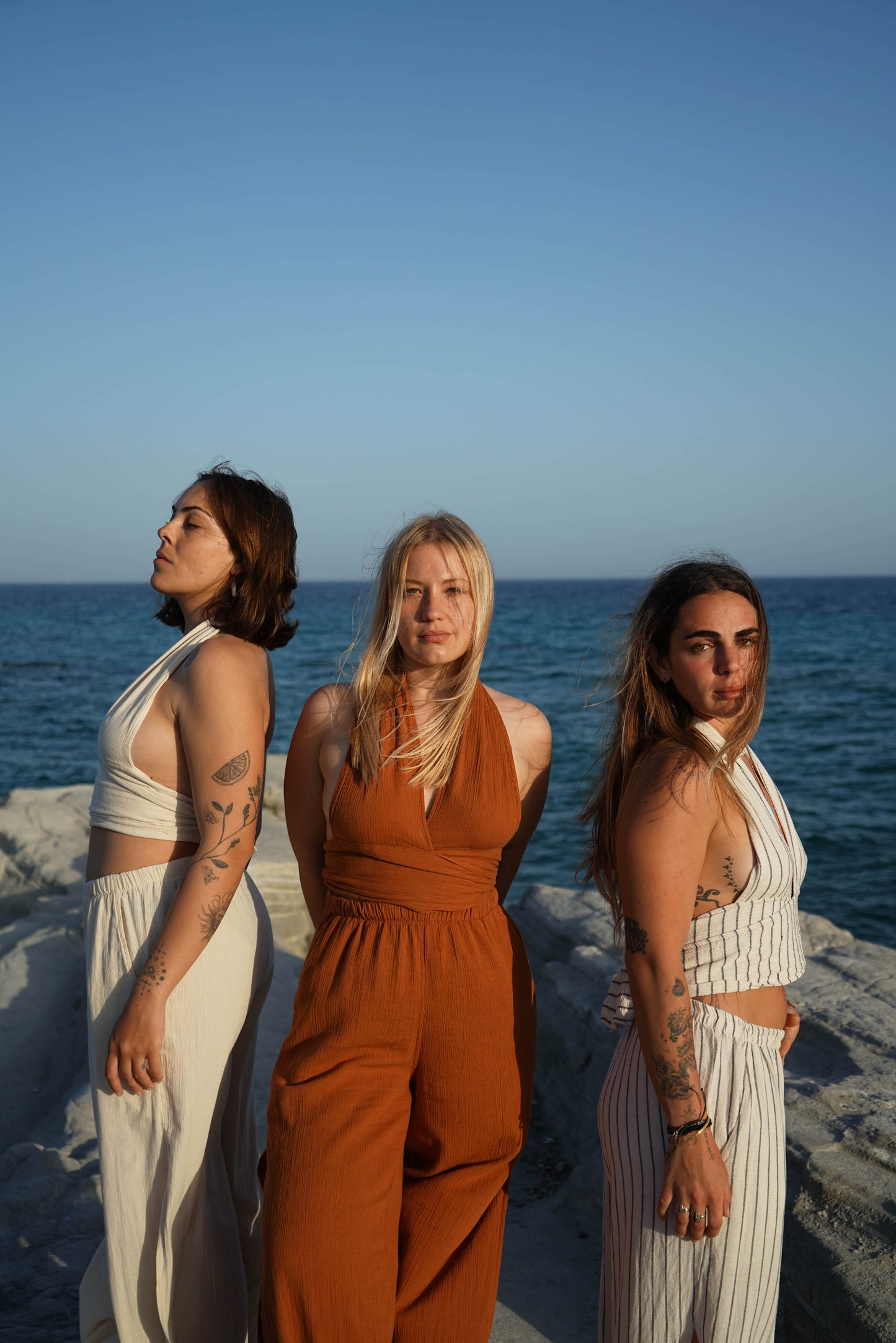 Nera Multiway Crop Top | Çoklu Bağlamalı Şile Bezi Crop