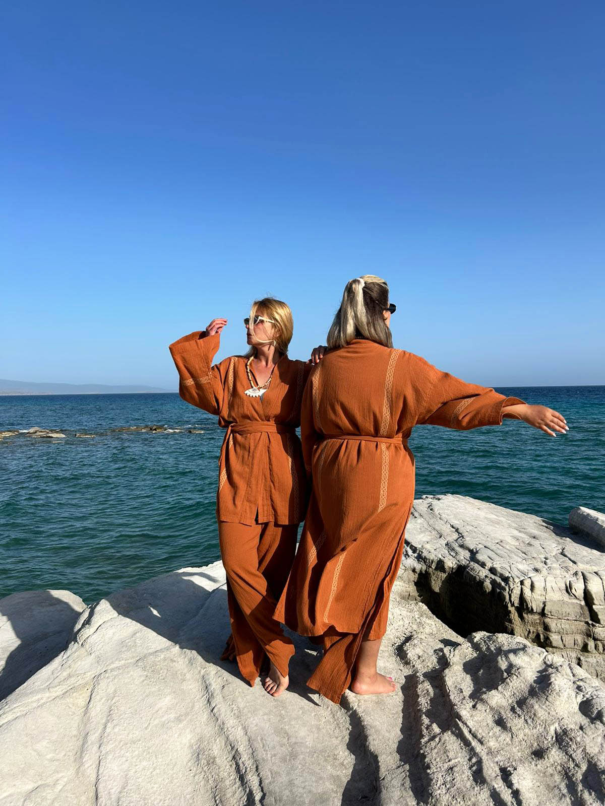 Su Yolu Ahşap Baskılı Yırtmaçlı Uzun Şile Bezi Kimono | %100 Pamuk | Ekolojik Boyalı