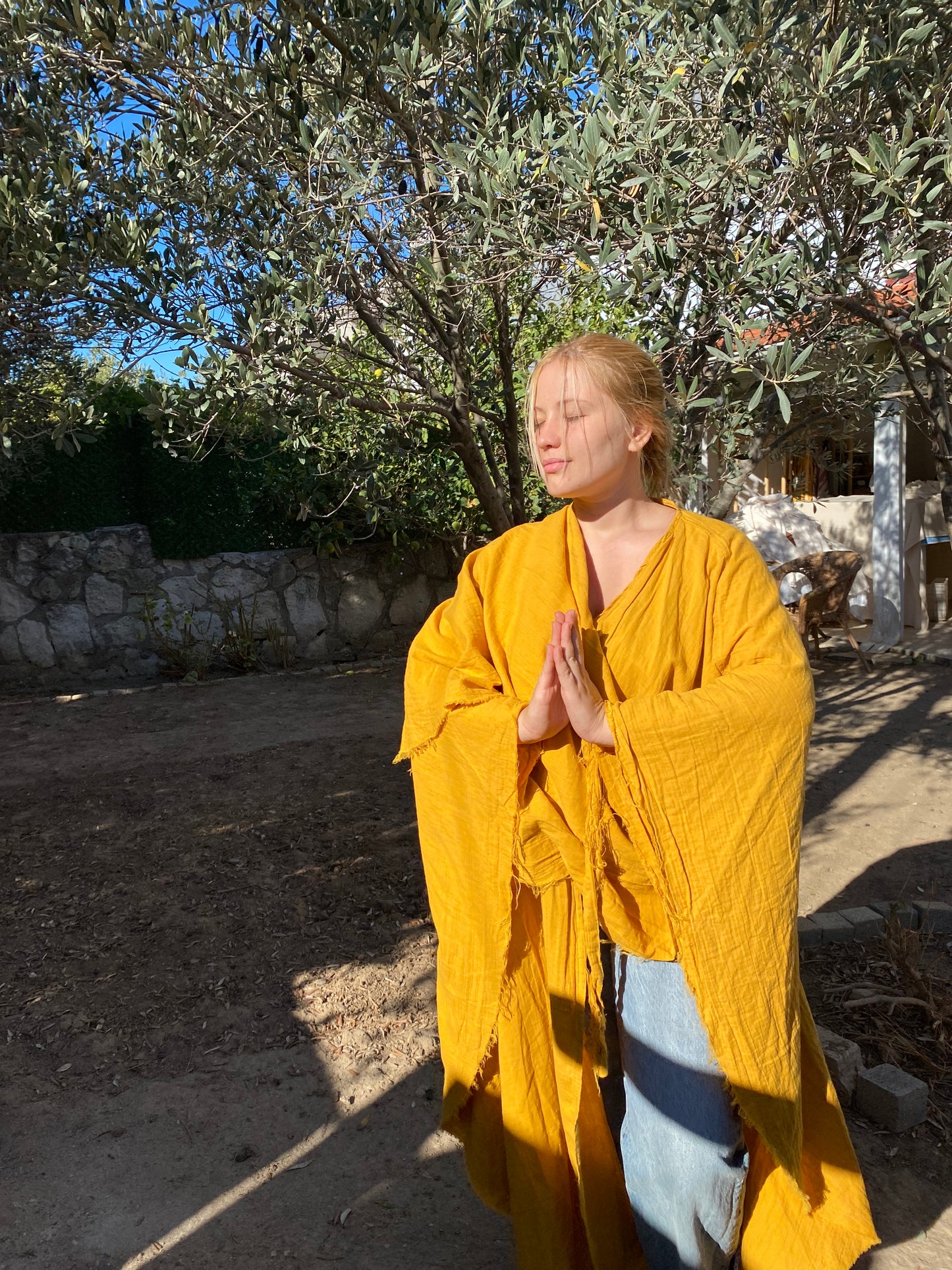 Yarasa Model Kimono Panço | İki Kat Müslin Kumaş Sarı Renk | Dişil Enerji Evreleri Çizimli